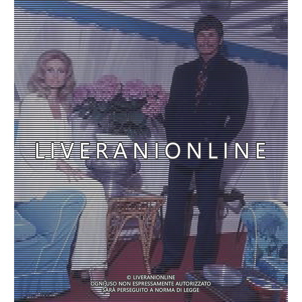 RETROSPETTIVA CHARLES BRONSON ATTORE NELLA FOTO CHARLES BRONSON CON JILL IRELAND A CANNES NELL\'ANNO 1973 AG ALDO LIVERANI SAS