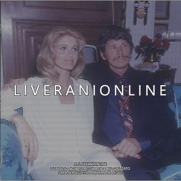 RETROSPETTIVA CHARLES BRONSON ATTORE NELLA FOTO CHARLES BRONSON CON JILL IRELAND A CANNES NELL\'ANNO 1973 AG ALDO LIVERANI SAS