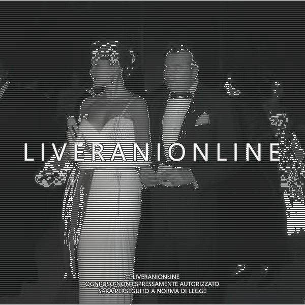 RETROSPETTIVA ABBE LANE ATTRICE NELLA FOTO ABBE LANE NELL\'ANNO 1954 A ROMA A UNA PRIMA DI UN OPERA CON XAVIER CUGAT AG ALDO LIVERANI SAS