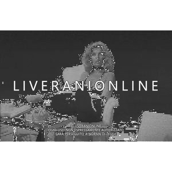 RETROSPETTIVA ABBE LANE ATTRICE NELLA FOTO ABBE LANE NELLA TRASMISSIONE TELEVISIVA “TE LA DO IO L\'AMERICA“ NELL\'ANNO 1981 AG ALDO LIVERANI SAS 
