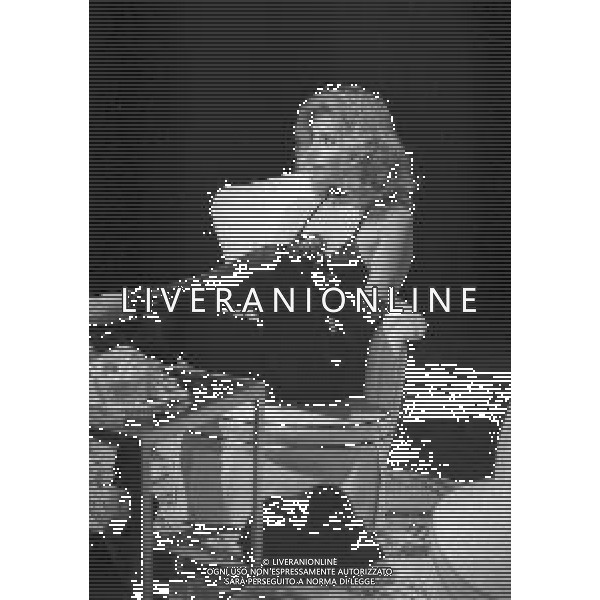 RETROSPETTIVA ABBE LANE ATTRICE NELLA FOTO ABBE LANE NELLA TRASMISSIONE TELEVISIVA “TE LA DO IO L\'AMERICA“ NELL\'ANNO 1981 AG ALDO LIVERANI SAS 