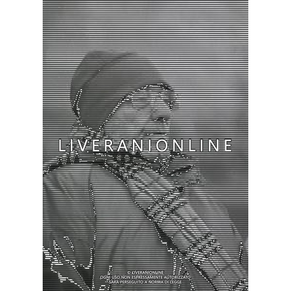 RETROSPETTIVA DOMENICO LUZZARA PRESIDENTE CREMONESE CALCIO NELLA FOTO DOMENICO LUZZARA PRESIDENTE CREMONESE CALCIO NELL\'ANNO 1996-1997 AG ALDO LIVERANI SAS
