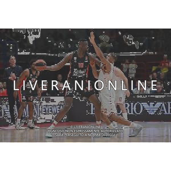 TVRG Moustapha Fall (Olympiacos Pireo) e Kyle Hines (Olimpia Milano) EA7 Emporio Armani Milano vs Olympiacos Pireo Assago (MI) 03-03-2023 Mediolanum Forum Turkish Airlines Euroleague 26a giornata regular season foto Roberto Garavaglia/ag. Aldo Liverani sas