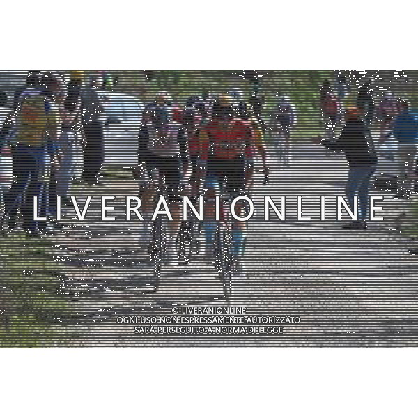 04-03-2023 Strade Bianche; 2023, Uae Emirates; 2023, Bahrain - Victorious; Wellens, Tim; Bilbao, Peio; Monte Sante Marie; ©SIROTTI / AGENZIA ALDO LIVERANI SAS