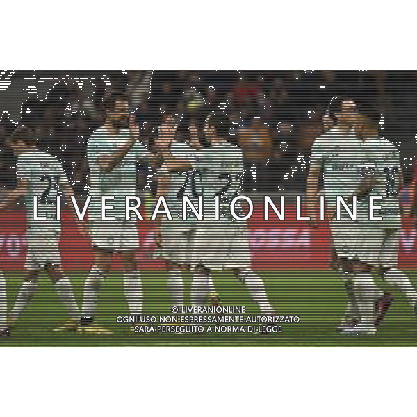 esultanza Inter dopo il gol dell\'1 a 0 Henrikh Mkhitaryan Inter vs Lecce Milano 05-03-2023 Stadio Giuseppe Meazza - San Siro Campionato Serie A TIM - 25a giornata foto Roberto Garavaglia/ag. Aldo Liverani sas / AGENZIA ALDO LIVERANI SAS
