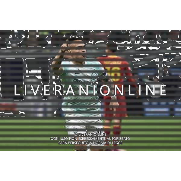 Lautaro Martinez (Inter) esulta dopo il gol del 2 a 0 Inter vs Lecce Milano 05-03-2023 Stadio Giuseppe Meazza - San Siro Campionato Serie A TIM - 25a giornata foto Roberto Garavaglia/ag. Aldo Liverani sas / AGENZIA ALDO LIVERANI SAS