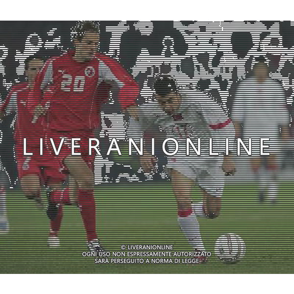 Berna 12 novembre 2005 Svizzera - Turchia play off qualificazioni mondiali Germania 2006 nella foto: Muller Patrick e Tumer Metin foto Andry / Ag. Aldo Liverani