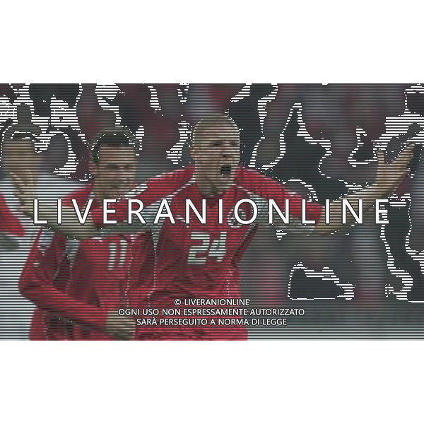 Berna 12 novembre 2005 Svizzera - Turchia play off qualificazioni mondiali Germania 2006 nella foto: esultanza dopo il gol di Senderos Philippe foto Andry / Ag. Aldo Liverani