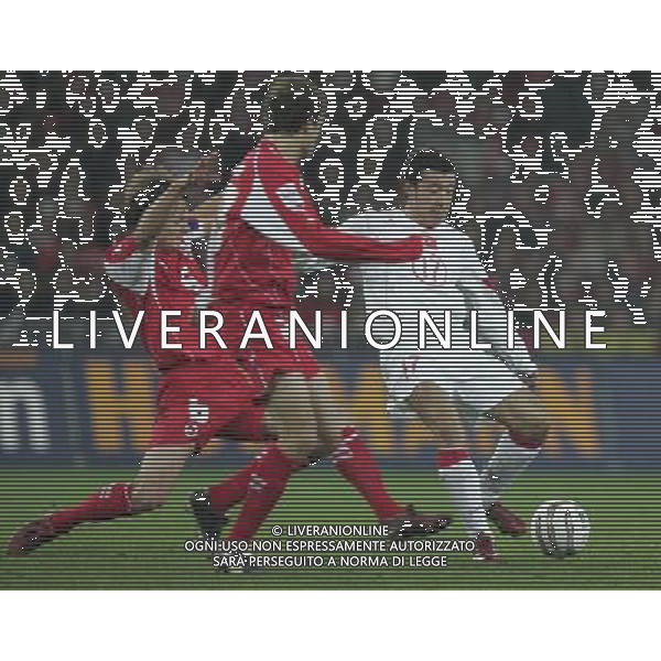 Berna 12 novembre 2005 Svizzera - Turchia play off qualificazioni mondiali Germania 2006 nella foto: Tumer Metin e Vogel Johann foto Andry / Ag. Aldo Liverani