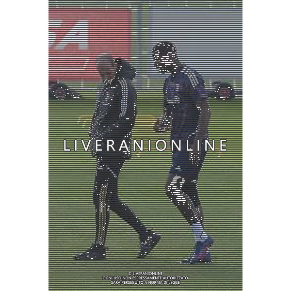 TVMV-Torino 08.03.2023 Continassa © Manuela Viganti/Agenzia Aldo Liverani Allenamento rifinitura Europa League 2022/2023 Juventus vs Friburgo Nella foto: massimiliano allegri e paul pogba ©Viganti / AGENZIA ALDO LIVERANI SAS