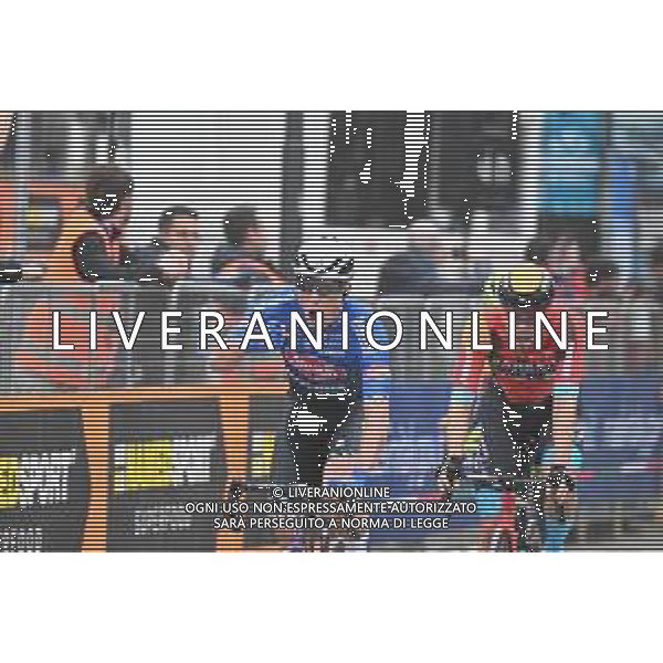 08-03-2023 Tirreno - Adriatico; Tappa 03 Follonica - Foligno; 2023, Alpecin - Deceuninck; 2023, Bahrain - Victorious; Philipsen, Jasper; Bauhaus, Phil; Foligno; ©SIROTTI / AGENZIA ALDO LIVERANI SAS