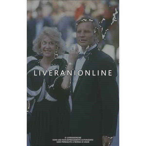 RETROSPETTIVA MICHAEL YORK ATTORE NELLA FOTO MICHAEL YORK E LA MOGLIE PATRICIA Mc CALLUM NELL\'ANNO 1987 A VENEZIA AG ALDO LIVERANI SAS