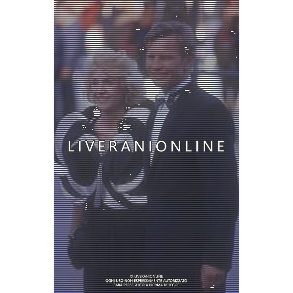 RETROSPETTIVA MICHAEL YORK ATTORE NELLA FOTO MICHAEL YORK E LA MOGLIE PATRICIA Mc CALLUM NELL\'ANNO 1987 A VENEZIA AG ALDO LIVERANI SAS