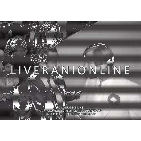 RETROSPETTIVA MICHAEL YORK ATTORE NELLA FOTO MICHAEL YORK NELL\'ANNO 1987 A VENEZIA CON DIEGO ABATANTUONO AG ALDO LIVERANI SAS 