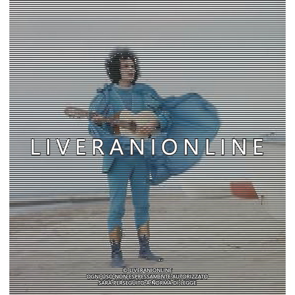 RETROSPETTIVA GIULIANO ILLIANI PSEUDONIMO DONATELLO CANTANTE NELLA FOTO GIULIANO ILLIANI  FOTO GINO BALDAN-AG ALDO LIVERANI SAS  