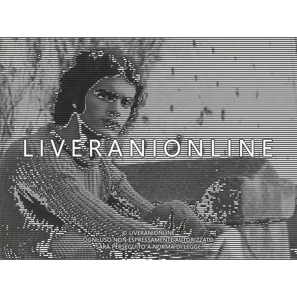 RETROSPETTIVA GIULIANO ILLIANI PSEUDONIMO DONATELLO CANTANTE NELLA FOTO GIULIANO ILLIANI  FOTO GINO BALDAN-AG ALDO LIVERANI SAS  