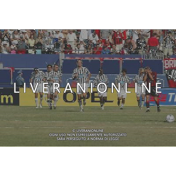 NEW YORK 3/08/2003 SUPERCOPPA ITALIANA NELLA FOTO ABBRACCI JUVENTUS FOTO ALDO LIVERANI