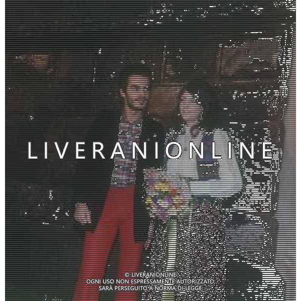 RETROSPETTIVA GIULIANO ILLIANI PSEUDONIMO DONATELLO CANTANTE NELLA FOTO GIULIANO ILLIANI CON LA MOGLIE ARMIDA STIVALA IL GIORNO DELLE NOZZE A FIRENZE NELL\'ANNO 1971 FOTO GINO BALDAN-AG ALDO LIVERANI SAS 