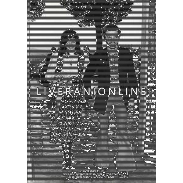 RETROSPETTIVA GIULIANO ILLIANI PSEUDONIMO DONATELLO CANTANTE NELLA FOTO GIULIANO ILLIANI CON LA MOGLIE ARMIDA STIVALA IL GIORNO DELLE NOZZE A FIRENZE NELL\'ANNO 1971 FOTO GINO BALDAN-AG ALDO LIVERANI SAS