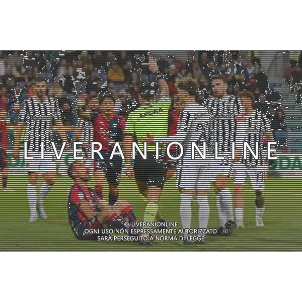 10-3-2023. Cagliari Calcio-Ascoli Calcio. 28° giornata serie BKT 2022/2023, stadio Unipol Domus Cagliari. Foto Salvatore Moi/Aldo Liverani s.a.s. Nella foto: fallo su Marco Mancosu Cagliari, rigore concesso al Cagliari ©MOI SALVATORE / AGENZIA ALDO LIVERANI SAS