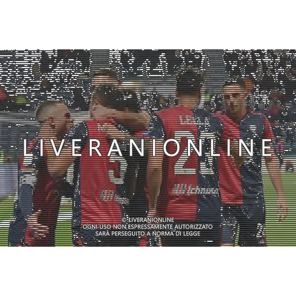 10-3-2023. Cagliari Calcio-Ascoli Calcio. 28° giornata serie BKT 2022/2023, stadio Unipol Domus Cagliari. Foto Salvatore Moi/Aldo Liverani s.a.s. Nella foto: rigore tirato da Gianluca Lapadula Cagliari, parato e poi gol di Marco Mancosu Cagliari su ribatutta portiere Nicola Leali Ascoli, ed esultanza. ©MOI SALVATORE / AGENZIA ALDO LIVERANI SAS
