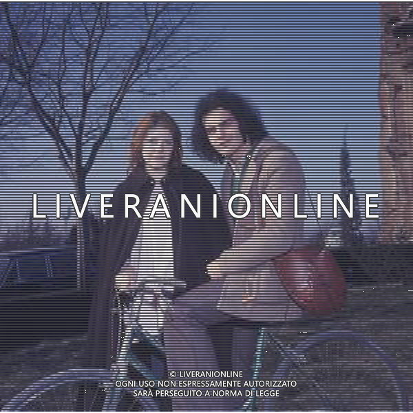 RETROSPETTIVA GIULIANO ILLIANI PSEUDONIMO DONATELLO CANTANTE NELLA FOTO GIULIANO ILLIANI CON LA MOGLIE ARMIDA STIVALA  FOTO GINO BALDAN-AG ALDO LIVERANI SAS  