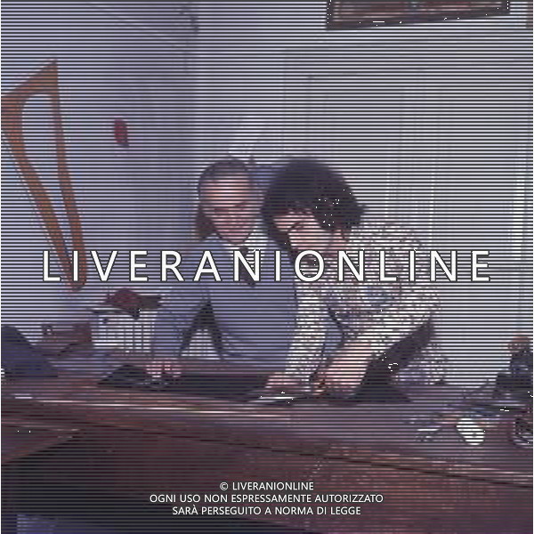 RETROSPETTIVA GIULIANO ILLIANI PSEUDONIMO DONATELLO CANTANTE NELLA FOTO GIULIANO ILLIANI CON IL PADRE FOTO GINO BALDAN-AG ALDO LIVERANI SAS