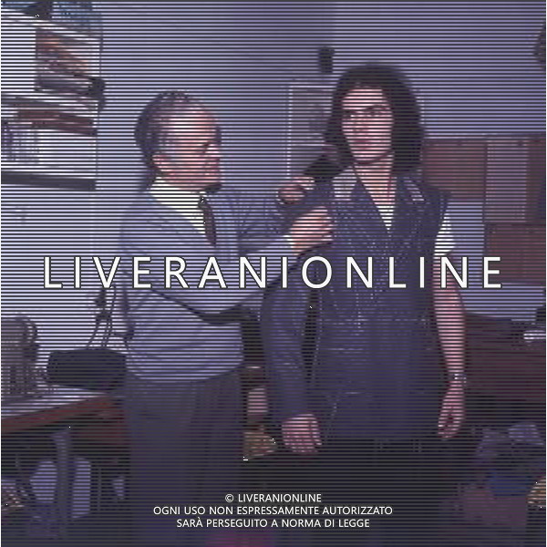 RETROSPETTIVA GIULIANO ILLIANI PSEUDONIMO DONATELLO CANTANTE NELLA FOTO GIULIANO ILLIANI CON IL PADRE FOTO GINO BALDAN-AG ALDO LIVERANI SAS  