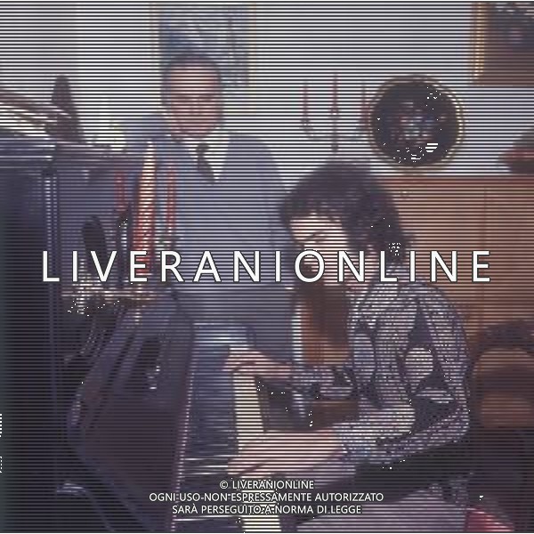RETROSPETTIVA GIULIANO ILLIANI PSEUDONIMO DONATELLO CANTANTE NELLA FOTO GIULIANO ILLIANI CON IL PADRE FOTO GINO BALDAN-AG ALDO LIVERANI SAS