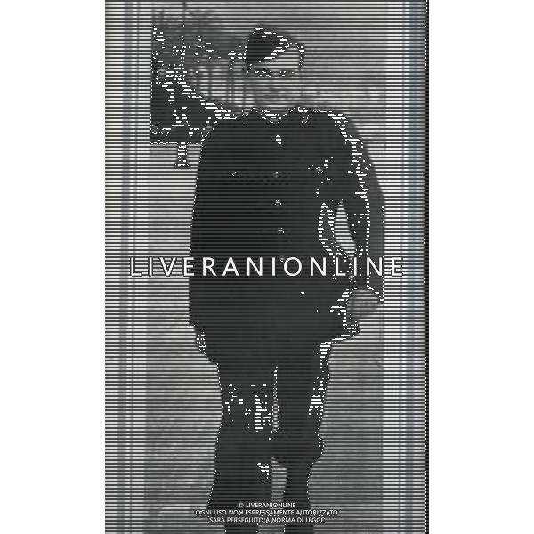 RETROSPETTIVA PRINCIPE RANIERI DI MONACO NELLA FOTO RANIERI DI MONACO A MILITARE NELL\'ANNO 1945 RIPRODUZIONE SANDRO VESPASIANI-AG ALDO LIVERANI SAS