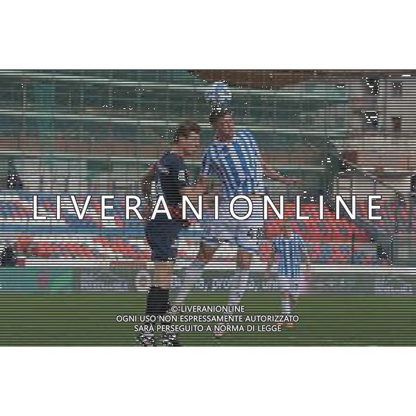 Stadio San Vito-Gigi Marulla 12 Marzo 2023 Serie B 2022-2023 Cosenza-Spal In foto: Tunjov e Brescianini ©Andrea Rosito / AGENZIA ALDO LIVERANI SAS