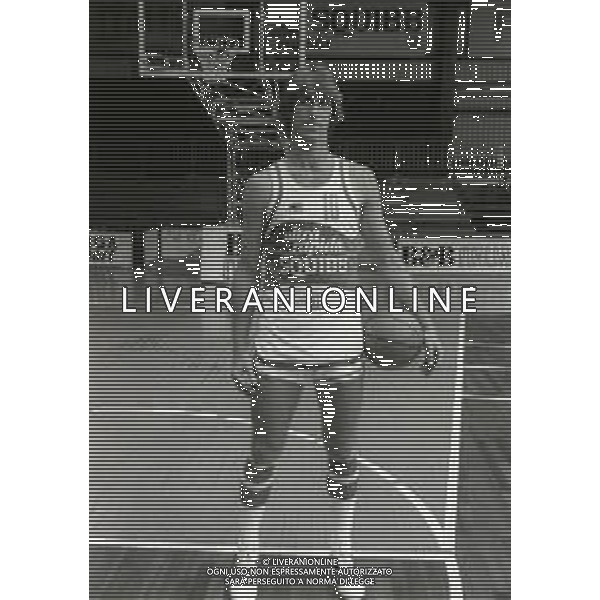 RETROSPETTIVA TERRY STOTTS BASKET NELLA FOTO TERRY STOTTS SQUIBB BASKET CANTU\' NELL\'ANNO 1980-1981 FOTO ENRICO LIVERANI-AG ALDO LIVERANI SAS