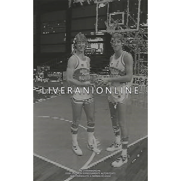 RETROSPETTIVA TERRY STOTTS BASKET NELLA FOTO TERRY STOTTS CON BRUCE FLOWERS SQUIBB BASKET CANTU\' NELL\'ANNO 1980-1981 FOTO ENRICO LIVERANI-AG ALDO LIVERANI SAS