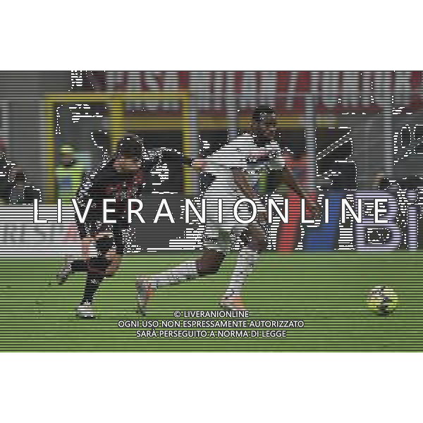 Brahim Diaz (Milan) e Lassana Coulibaly (Salernitana) Milan vs Salernitana Milano 13-03-2023 Stadio Giuseppe Meazza - San Siro Campionato Serie A TIM - 26a giornata foto Roberto Garavaglia/ag. Aldo Liverani sas/ AGENZIA ALDO LIVERANI SAS