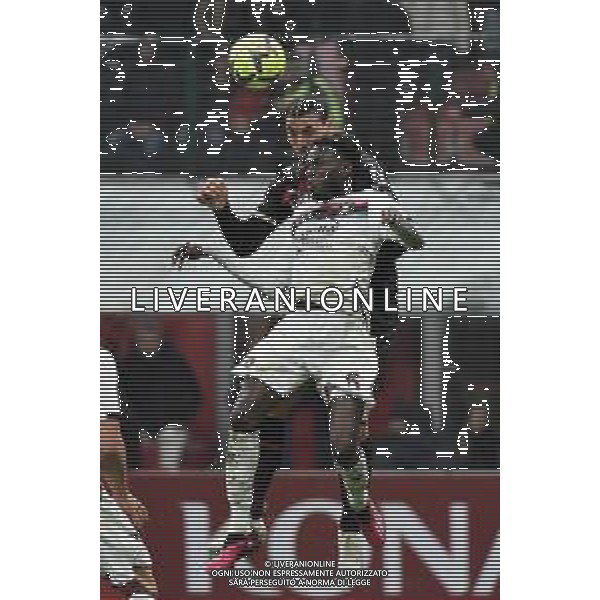 Zlatan Ibrahimovic (Milan) e Junior Sambia (Salernitana) Milan vs Salernitana Milano 13-03-2023 Stadio Giuseppe Meazza - San Siro Campionato Serie A TIM - 26a giornata foto Roberto Garavaglia/ag. Aldo Liverani sas / AGENZIA ALDO LIVERANI SAS