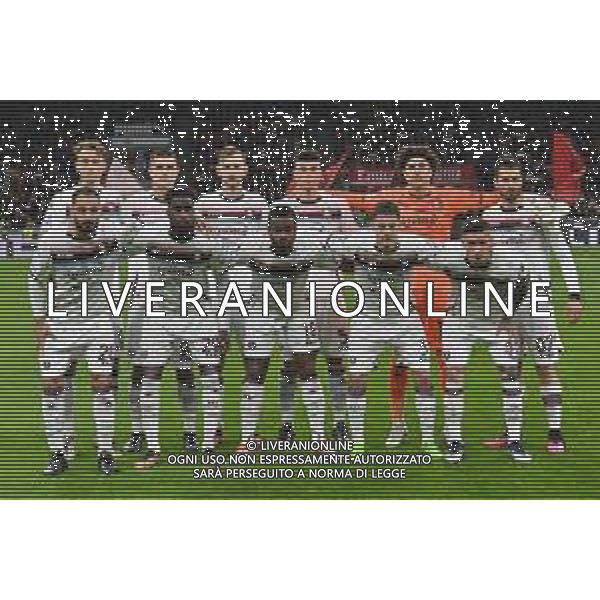 formazione Salernitana, in piedi da SX Emil Bohinen, Lorenzo Pirola, Norbert Gyomber, Flavius Daniliuc, Francisco Guillermo Ochoa e Antonio Candreva; in basso da SX Grigoris Kastanos, Boulaye Dia, Lassana Coulibaly, Domagoj Bradaric e Pasquale Mazzocchi Milan vs Salernitana Milano 13-03-2023 Stadio Giuseppe Meazza - San Siro Campionato Serie A TIM - 26a giornata foto Roberto Garavaglia/ag. Aldo Liverani sas / AGENZIA ALDO LIVERANI SAS