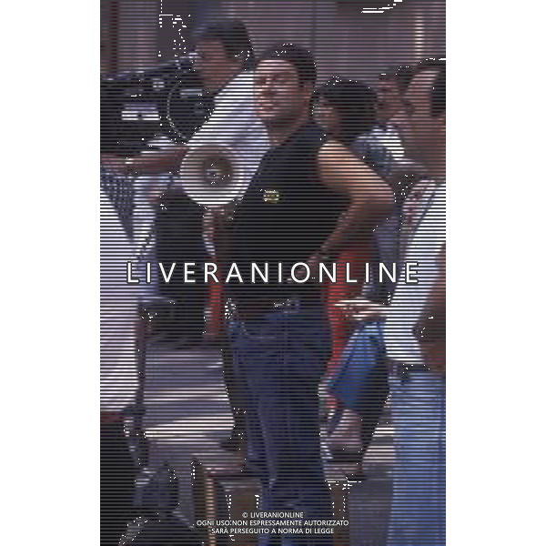 RETROSPETTIVA CARLO VERDONE ATTORE NELLA FOTO CARLO VERDONE NELL\'ANNO 1986 A ROMA SUL SET DEL FILM“TROPPO FORTE“ AG ALDO LIVERANI SAS  