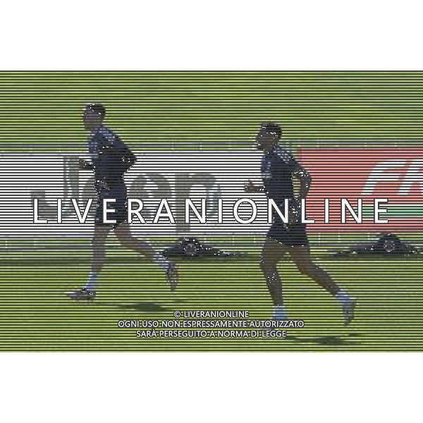 TVMV-Torino 15.03.2023 Continassa © Manuela Viganti/Agenzia Aldo Liverani AAllenamento rifinitura Europa League 2022/2023 Friburgo vs Juventus Nella foto: dusan vlahovic e danilo ©Viganti / AGENZIA ALDO LIVERANI SAS