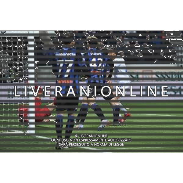 TVRG Tyronne Ebuehi (Empoli) segna il gol dell\'1 a 0 Atalanta vs Empoli Bergamo 17-03-2023 Gewiss Stadium - Stadio Atleti Azzurri d\'Italia Campionato Serie A TIM - 27a giornata foto Roberto Garavaglia/ag. Aldo Liverani sas