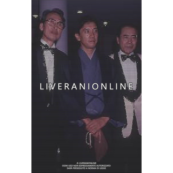RETROSPETTIVA TOSHIRO MIFUNE REGISTA NELLA FOTO TOSHIRO MIFUNE A VENEZIA NELL\'ANNO 1989 CON IL CAST DEL FILM KEI KUMAI-EITJ OKUDA AG ALDO LIVERANI SAS   