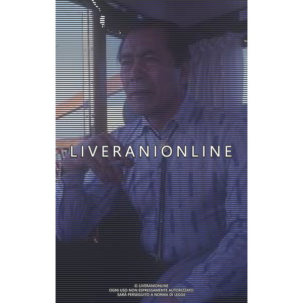 RETROSPETTIVA TOSHIRO MIFUNE REGISTA NELLA FOTO TOSHIRO MIFUNE A VENEZIA NELL\'ANNO 1989 CON LA FAMIGLIA AG ALDO LIVERANI SAS 