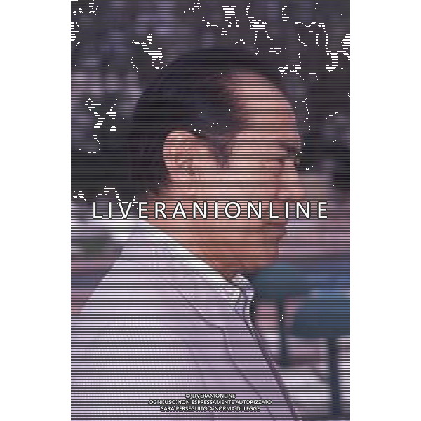 RETROSPETTIVA TOSHIRO MIFUNE REGISTA NELLA FOTO TOSHIRO MIFUNE A VENEZIA NELL\'ANNO 1989 CON LA FAMIGLIA AG ALDO LIVERANI SAS 