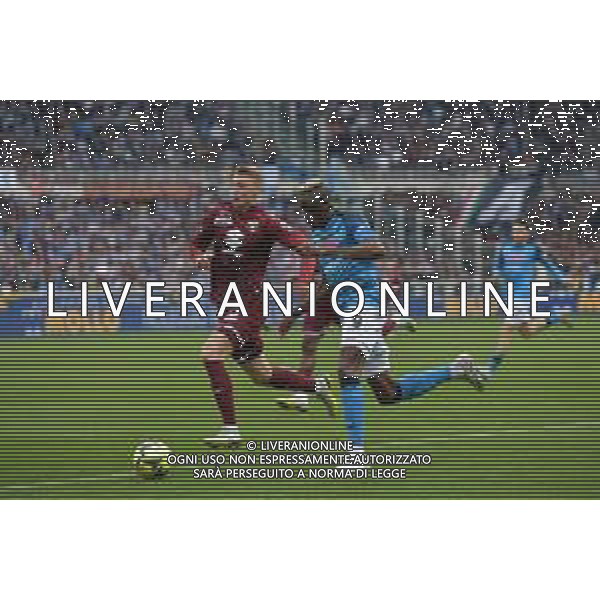 Torino 19.03.2023 Stadio Grande Torino ©Manuela Viganti/Agenzia Aldo Liverani Torino vs Napoli Campionato Calcio Serie A TIM 2022/2023 27a giornata Nella foto: perr schuurs e victor osimhen © / AGENZIA ALDO LIVERANI SAS