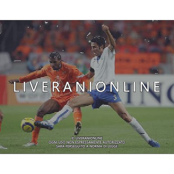 Amsterdam 12 novembre 2005 Olanda - Italia amichevole nella foto: Grosso Fabio e Babel Ryan foto Luzzani / Ag. Aldo Liverani