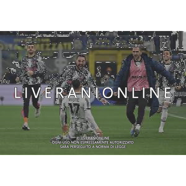 esultanza Juve dopo il gol del\'1 a 0 Filip Kostic Inter vs Juventus Milano 19-03-2023 Stadio Giuseppe Meazza - San Siro Campionato Serie A TIM - 27a giornata foto Roberto Garavaglia/ag. Aldo Liverani sas/ AGENZIA ALDO LIVERANI SAS