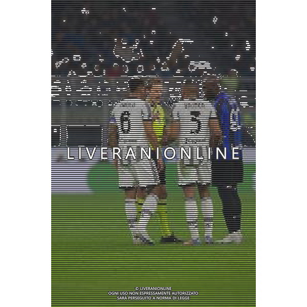 proteste con l\'arbitro daniele chiffi, ROMELU LUKAKU, DANILO E GLEISON B REMER - INTER vs JUVENTUS Campionato Calcio Serie A TIM 19-03-2023 ©PAOLO GIAMPIETRI / AGENZIA ALDO LIVERANI SAS