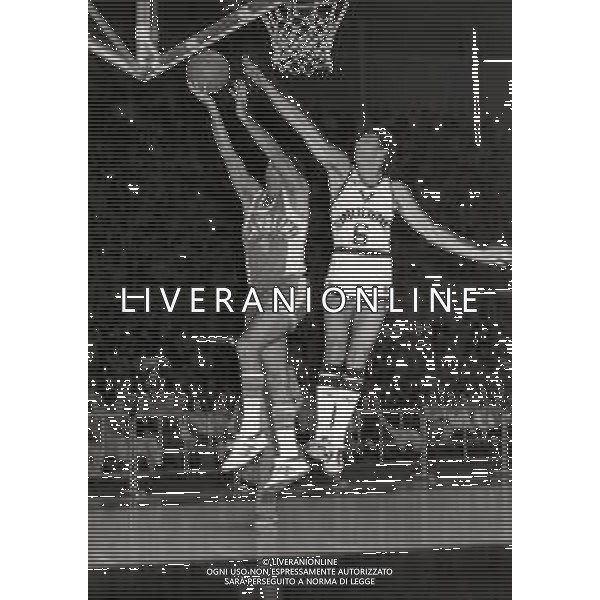 1980-1981 BOLOGNA -CAMPIONATO DI BASKET SERIE A1 SINUDYNE BOLOGNA-SCAVOLINI PESARO NELLA FOTO FRANCESCO CANTAMESSI 6 AG ALDO LIVERANI SAS