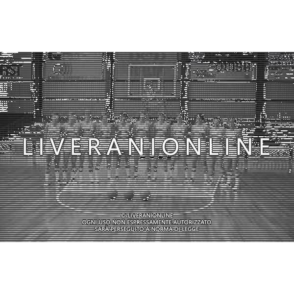 1980-1981 CANTU\' LA FORMAZIONE DELLA SQUIBB BASKET CANTU\' FOTO ENRICO LIVERANI -AG ALDO LIVERANI SAS