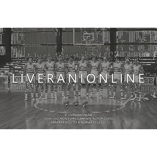 1980-1981 CANTU\' LA FORMAZIONE DELLA SQUIBB BASKET CANTU\' FOTO ENRICO LIVERANI -AG ALDO LIVERANI SAS