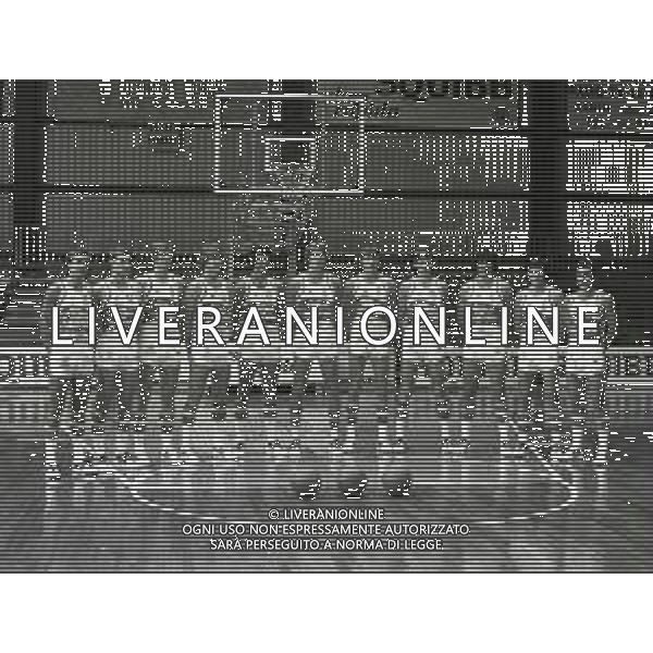 1980-1981 CANTU\' LA FORMAZIONE DELLA SQUIBB BASKET CANTU\' FOTO ENRICO LIVERANI -AG ALDO LIVERANI SAS